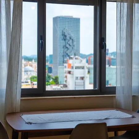 Lägenhet Centre Lions Gate 4